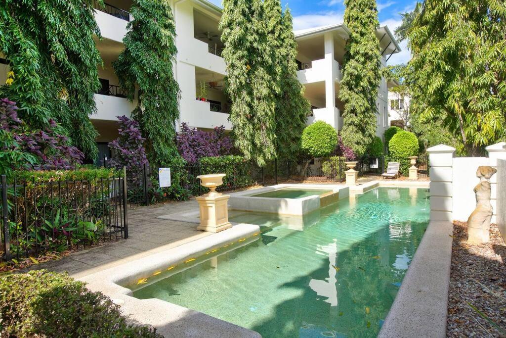 3 Bedroom 2 Bathroom, 5 Minute Walk To Esplanade Cairns Exterior photo